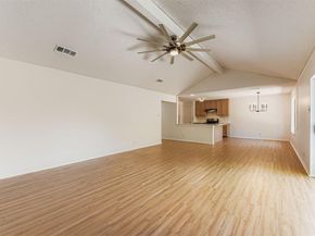 7128 S Brook DR, Austin TX 78736