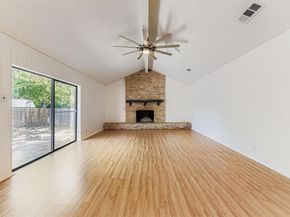 7128 S Brook DR, Austin TX 78736