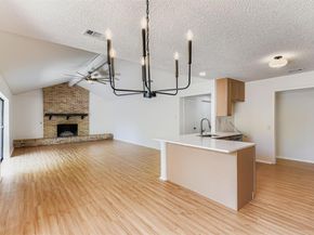 7128 S Brook DR, Austin TX 78736