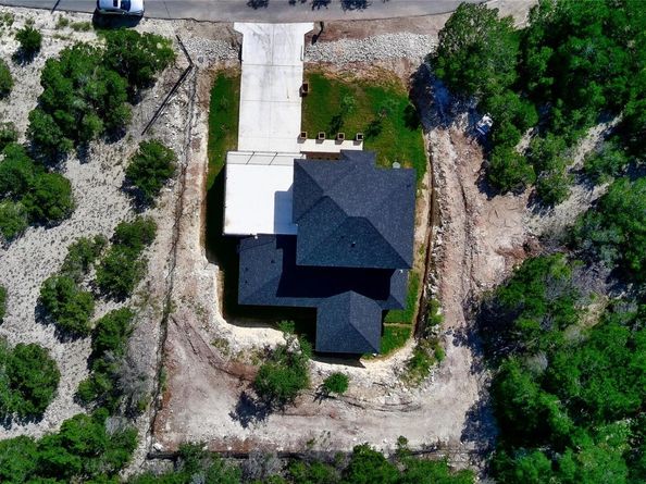 7706 Dakota CIR, Lago Vista TX 78645