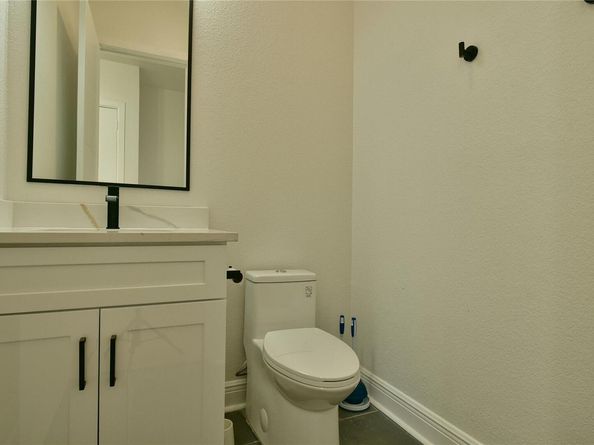 7706 Dakota CIR, Lago Vista TX 78645