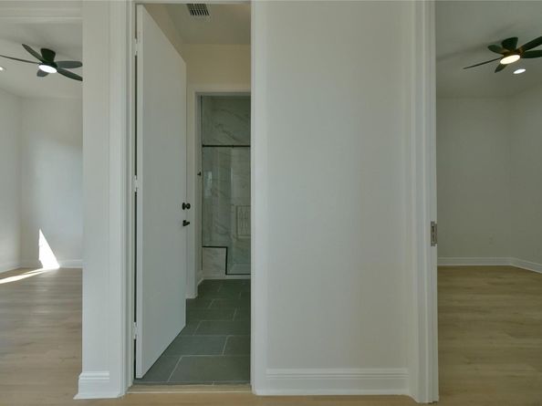 7706 Dakota CIR, Lago Vista TX 78645