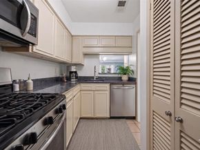 7920 Rockwood LN 209, Austin TX 78757