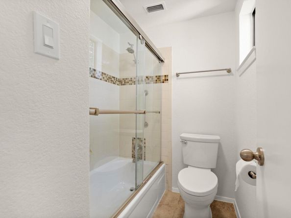 1135 Barton Hills DR 138, Austin TX 78704