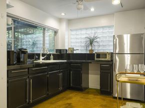 1007 E 8th ST, Austin TX 78702