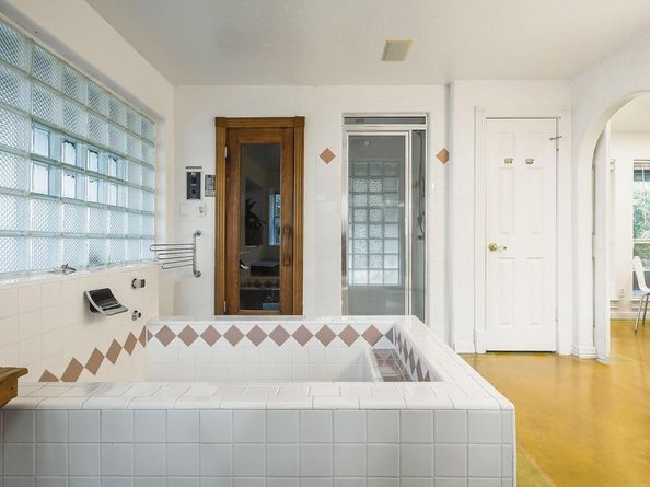 1007 E 8th ST, Austin TX 78702