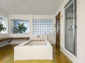 1007 E 8th ST, Austin TX 78702