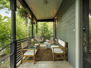 1007 E 8th ST, Austin TX 78702