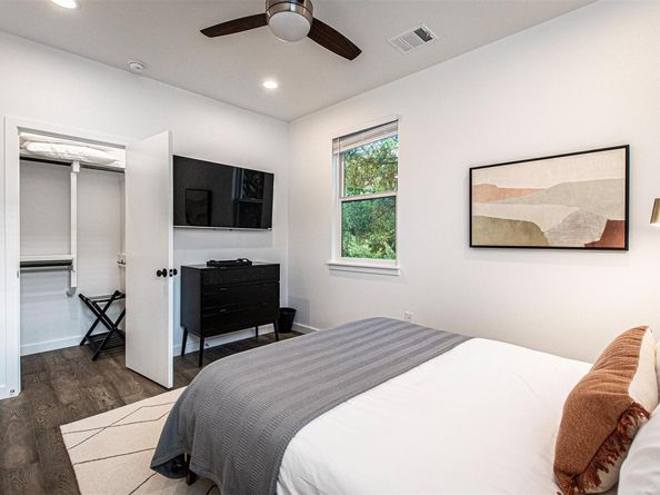 3405 Cedar St, Austin TX 78705