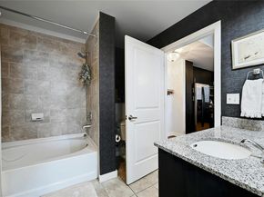 360 Nueces ST 1809, Austin TX 78701