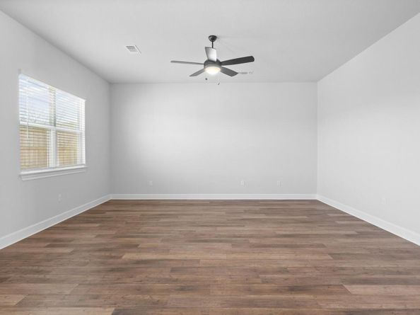 9704 Gladsome PATH, Manor TX 78653