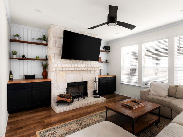 7810 Song Sparrow DR 2, Austin TX 78744