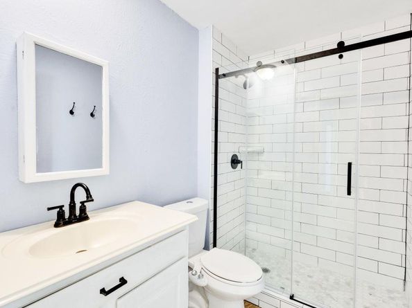 6100 Calmar CV, Austin TX 78721