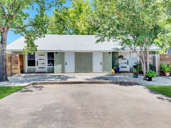 6100 Calmar CV