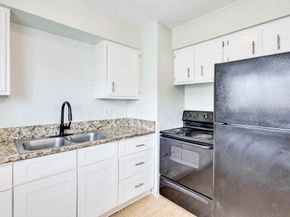 6100 Calmar CV, Austin TX 78721