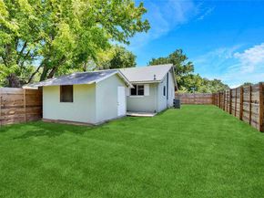 6100 Calmar CV, Austin TX 78721