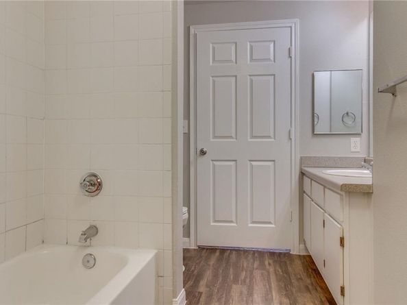 2320 Gracy Farms LN 614, Austin TX 78758