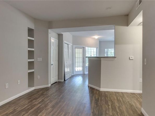 2320 Gracy Farms LN 614, Austin TX 78758