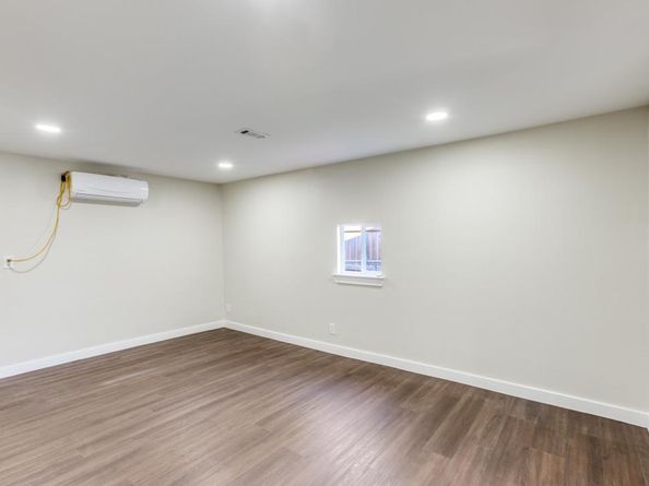 1118 Spur ST, Austin TX 78721