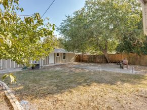 1118 Spur ST, Austin TX 78721