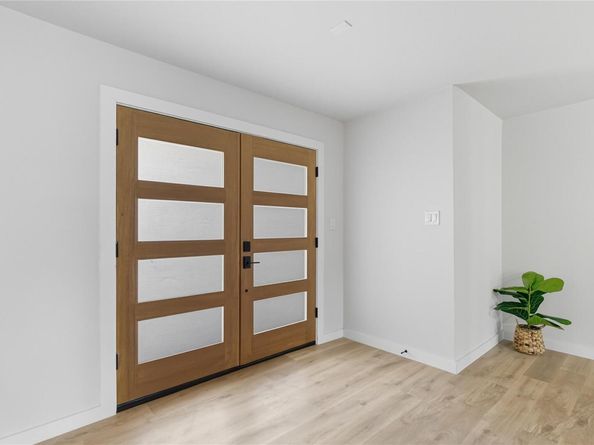 6106 Bridlington CIR, Austin TX 78745