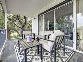 428 Seawind ST, Lakeway TX 78734
