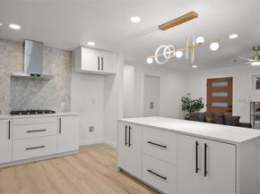 1508 Suffolk DR, Austin TX 78723