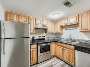 2124 Burton DR 149, Austin TX 78741