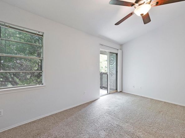 1815 River Crossing CIR A, Austin TX 78741
