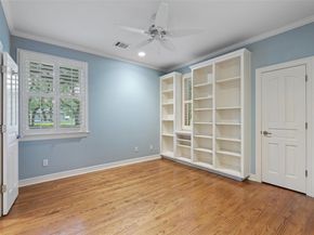127 Roberts CIR, Georgetown TX 78633