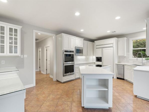127 Roberts CIR, Georgetown TX 78633