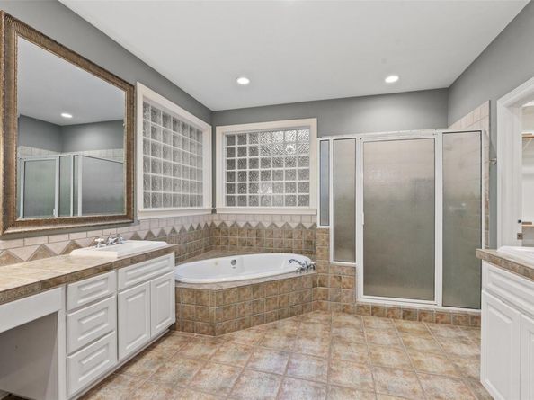 127 Roberts CIR, Georgetown TX 78633