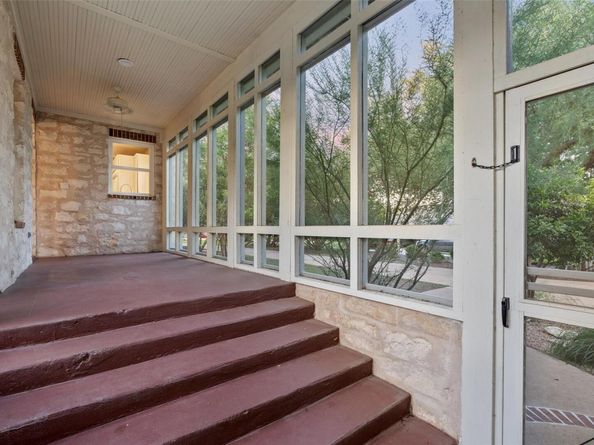 127 Roberts CIR, Georgetown TX 78633