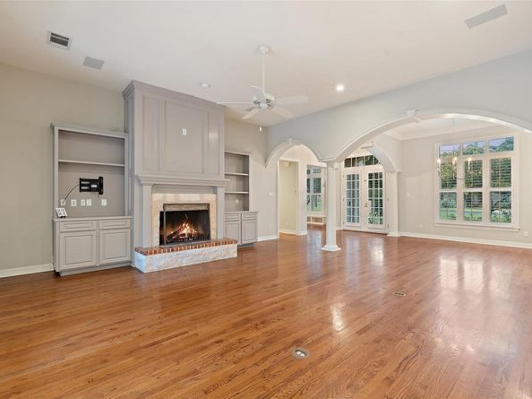 127 Roberts CIR, Georgetown TX 78633