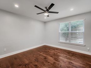 1126 Lott Ave B, Austin TX 78721