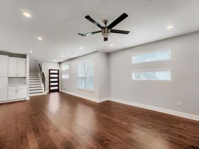 1126 Lott Ave B, Austin TX 78721