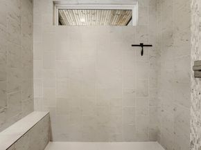 1126 Lott Ave B, Austin TX 78721