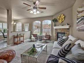 915 Mesquite Hollow PL, Round Rock TX 78665