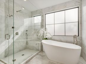 2311 Westoak DR, Austin TX 78704