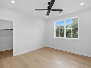 18303 Lake Oaks DR, Jonestown TX 78645