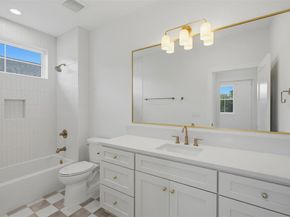 18303 Lake Oaks DR, Jonestown TX 78645