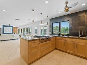 6947 Chinook DR, Austin TX 78736