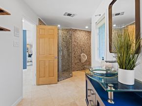 6947 Chinook DR, Austin TX 78736