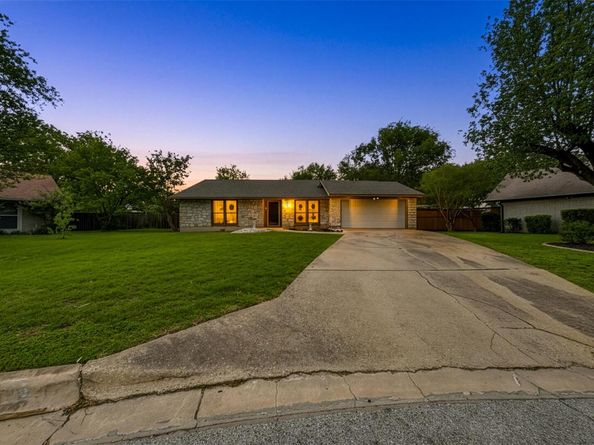 6511 Bridgewater CV, Austin TX 78723