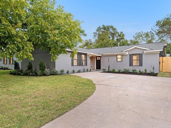 8305 Briarwood LN, Austin TX 78757