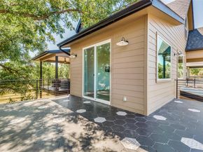 6217 Clovis ST A, Austin TX 78741