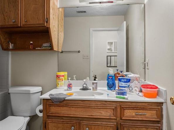 212 Tamara DR A & B, Georgetown TX 78628