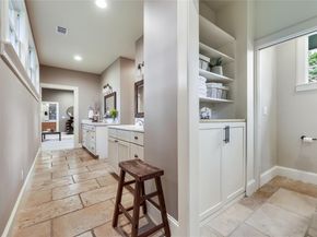 4705 Fairview DR, Austin TX 78731