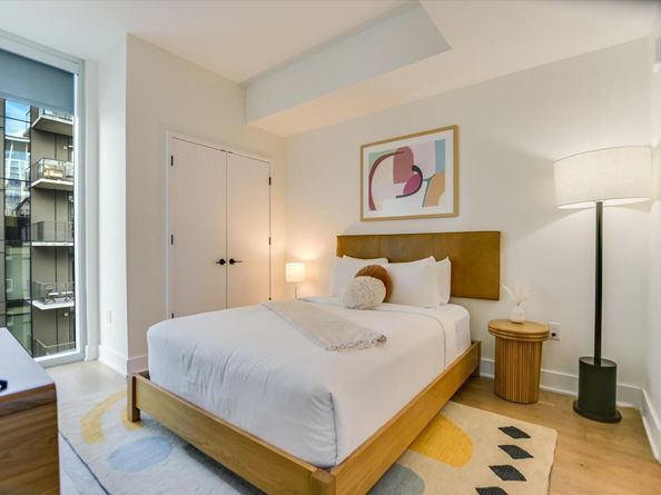 48 East Ave 3209, Austin TX 78701
