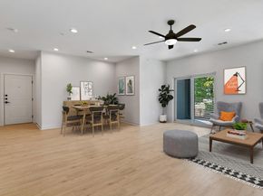 100 Mockingbird LN 205, Austin TX 78745